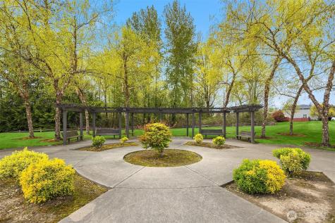 526 Rosario Avenue NE Renton WA 98059