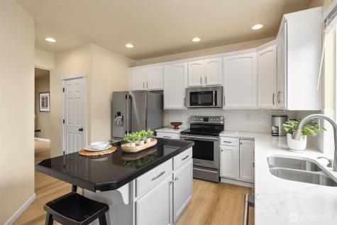 526 Rosario Avenue NE Renton WA 98059