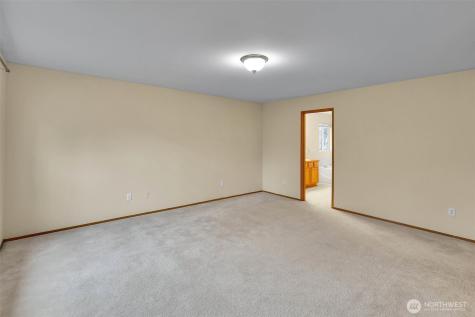 831 SW 364th Place Federal Way WA 98023