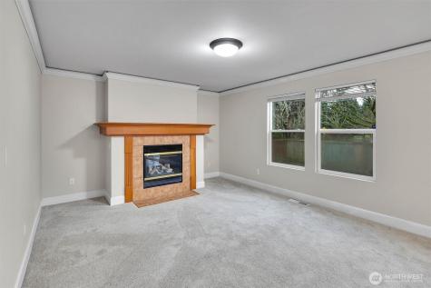 831 SW 364th Place Federal Way WA 98023