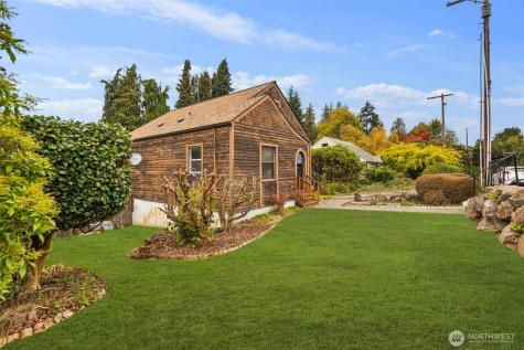 4422 Glenwood Avenue Everett WA 98203