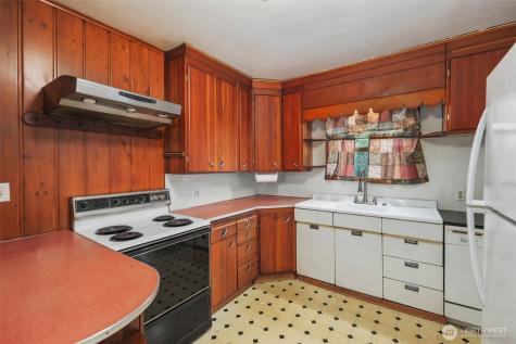 4422 Glenwood Avenue Everett WA 98203