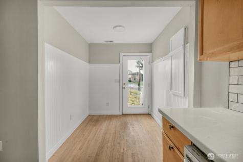 1001 S 6th Avenue Kelso WA 98626