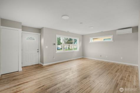1001 S 6th Avenue Kelso WA 98626
