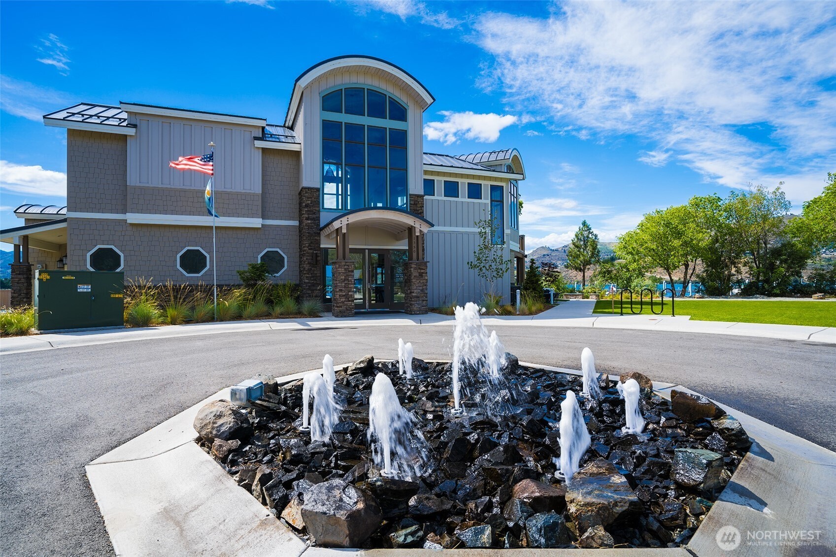 1350 W Woodin Avenue Chelan WA 98816
