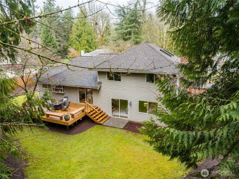 17215 NE 132nd Place Redmond WA 98052