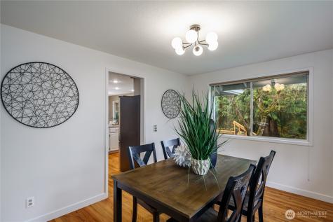 17215 NE 132nd Place Redmond WA 98052