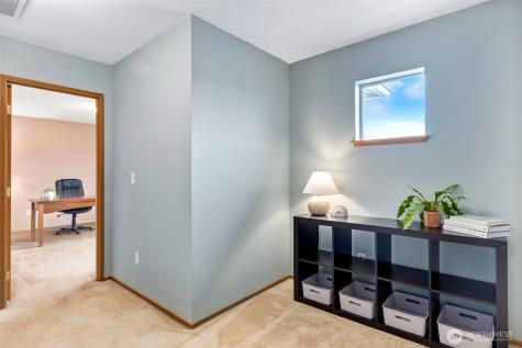 4023 153rd Place SE Bothell WA 98012