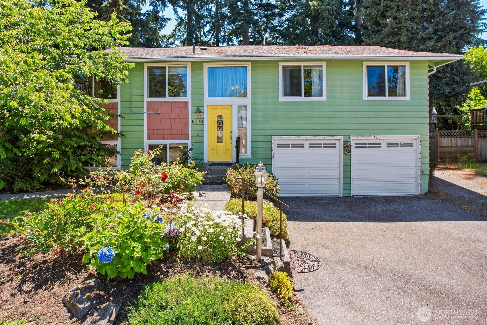 5428 172nd Street SW Lynnwood WA 98037