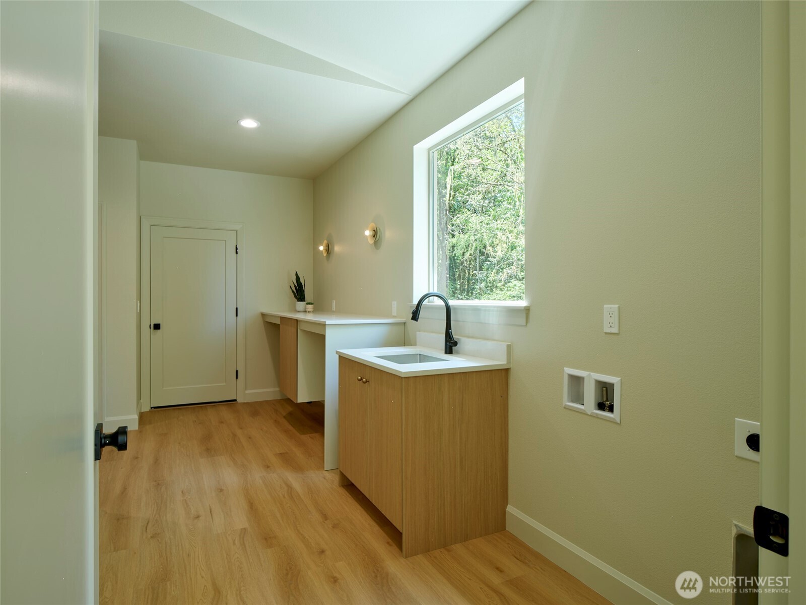 956 Paine Road Castle Rock WA 98611