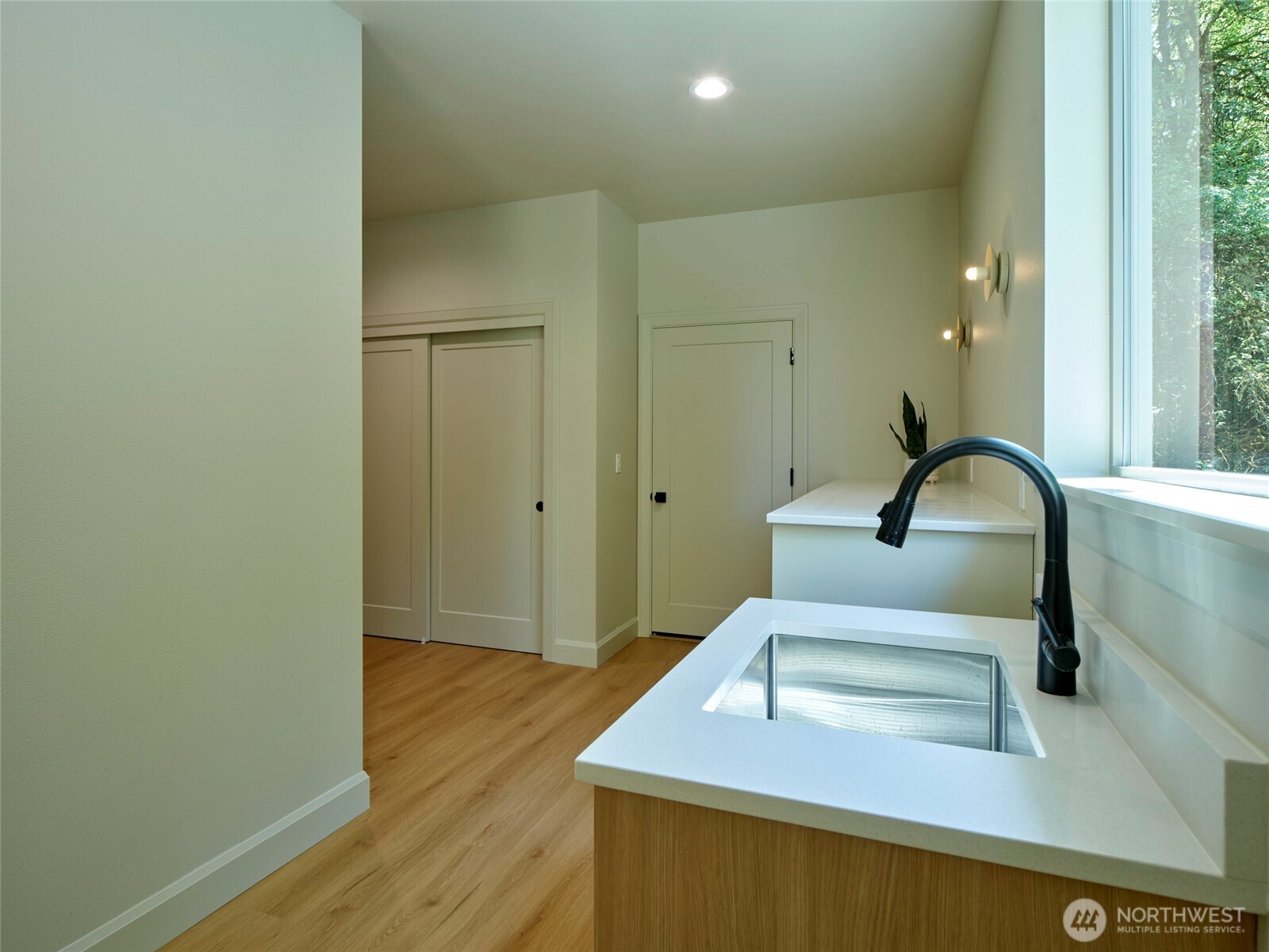 956 Paine Road Castle Rock WA 98611