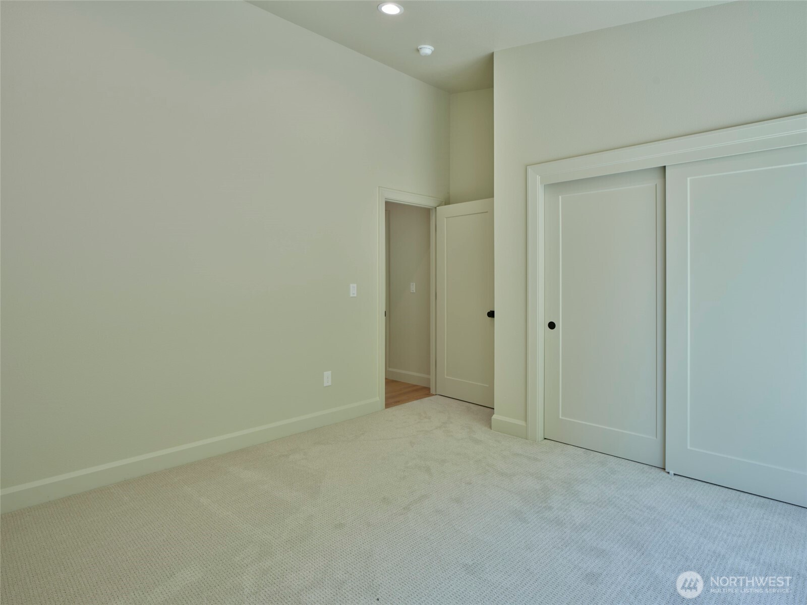 956 Paine Road Castle Rock WA 98611
