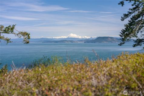 403 Eliza Road Lopez Island WA 98261