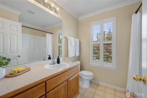 1016 99th Street SW Everett WA 98204