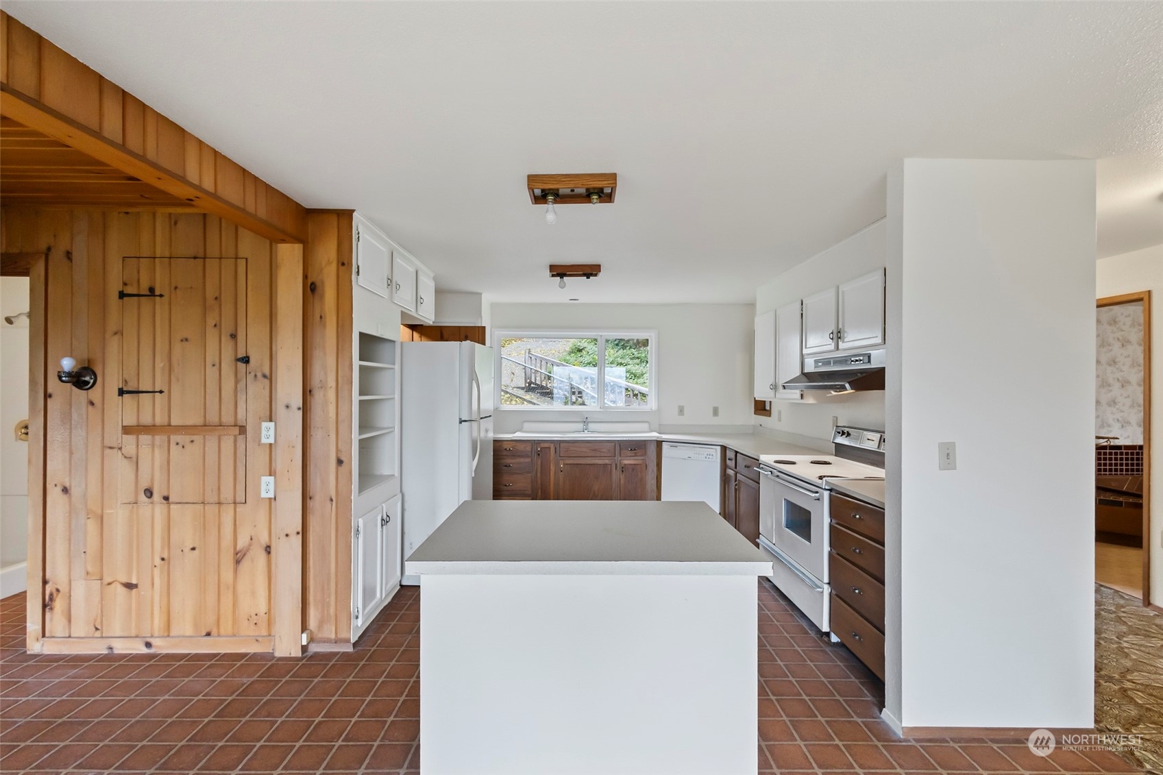 4865 Saratoga Road Langley WA 98260