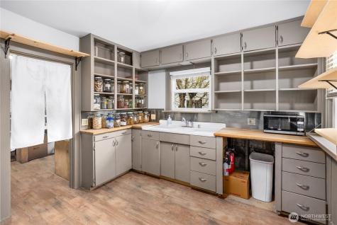 337 Park Avenue N Renton WA 98057