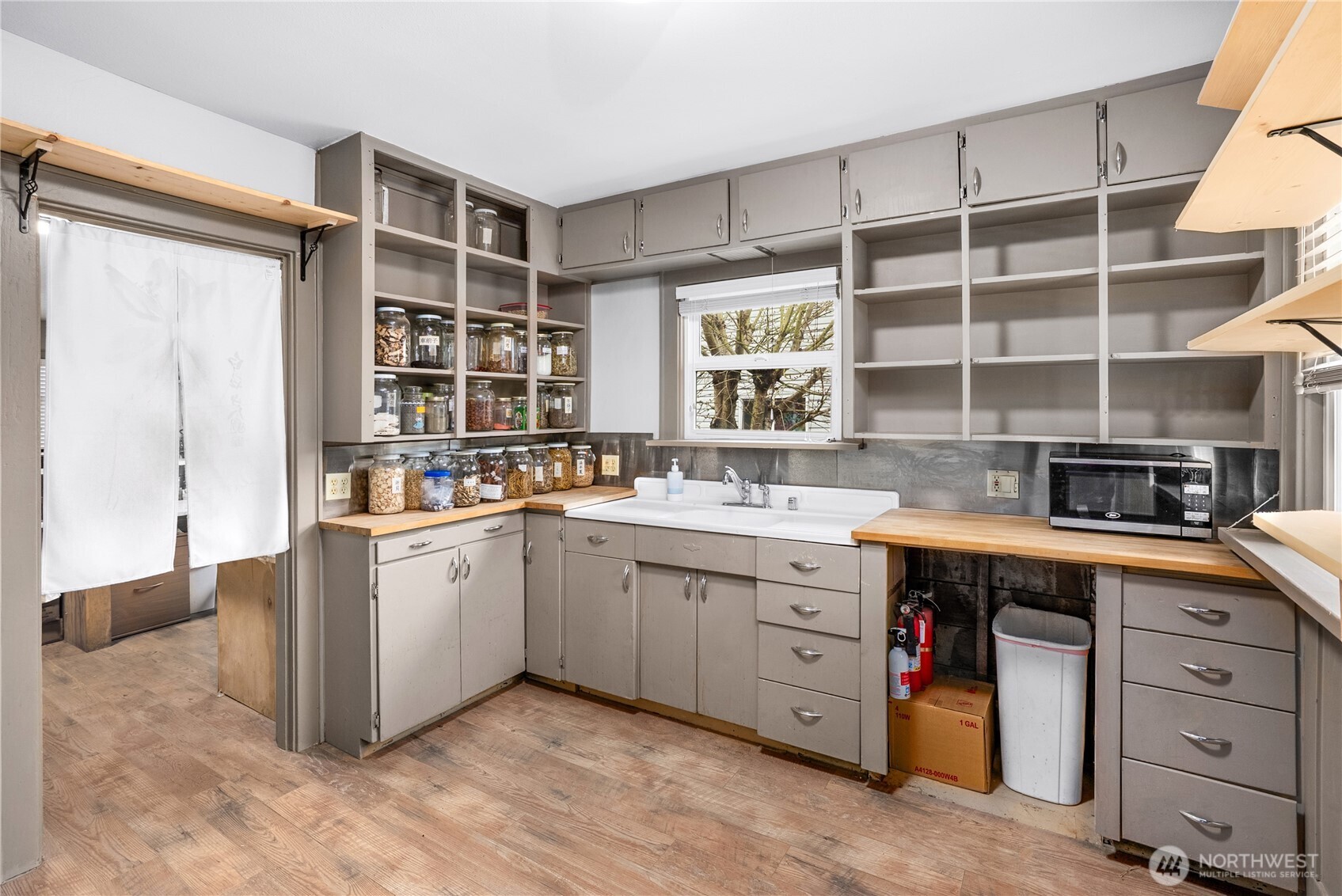 337 Park Avenue N Renton WA 98057