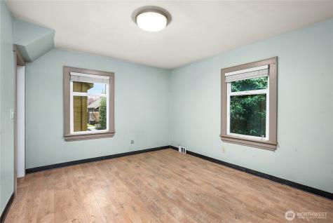 337 Park Avenue N Renton WA 98057