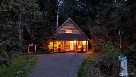 12026 Shuksan Rim Drive Deming WA 98244