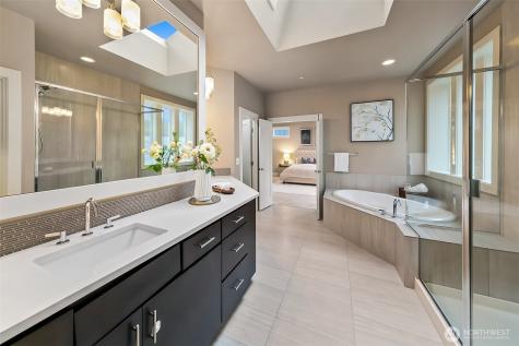 7809 126th Avenue NE Kirkland WA 98033
