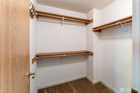 1230 30th Avenue Ct SW Puyallup WA 98373