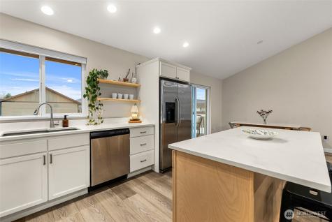 576 Saddle Rock Loop Wenatchee WA 98801