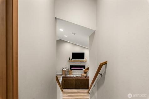 576 Saddle Rock Loop Wenatchee WA 98801