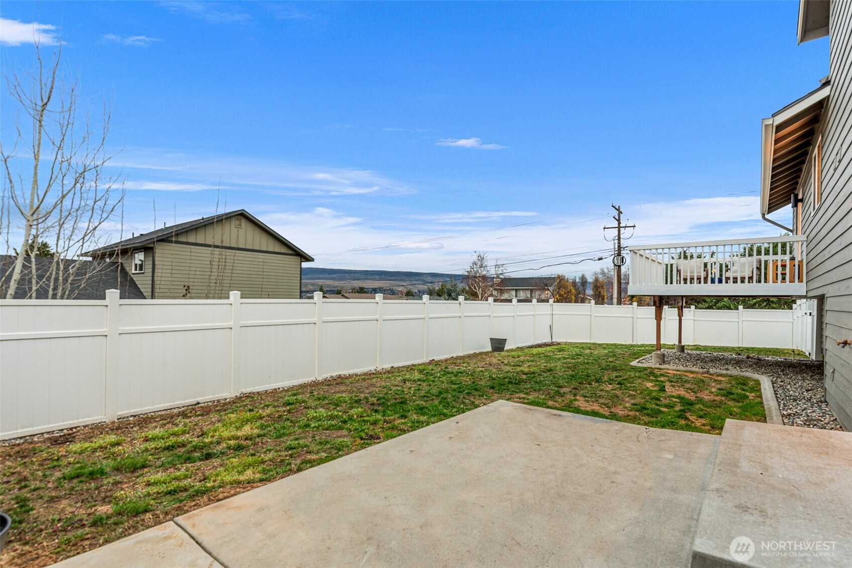 576 Saddle Rock Loop Wenatchee WA 98801