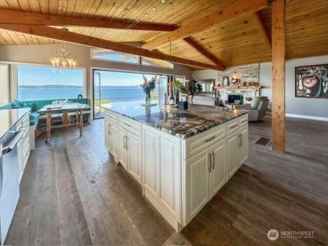 3512 Mission Beach Road Marysville WA 98271
