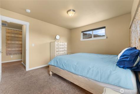 65 Eastlake Road Oroville WA 98844