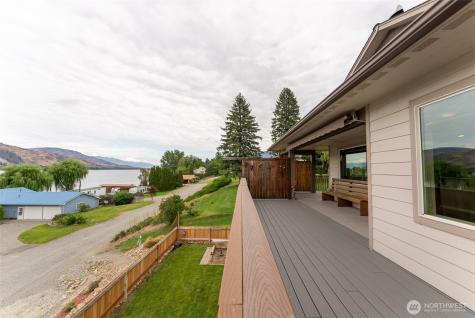 65 Eastlake Road Oroville WA 98844