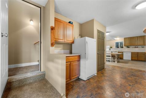 65 Eastlake Road Oroville WA 98844