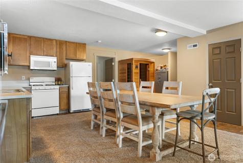 65 Eastlake Road Oroville WA 98844