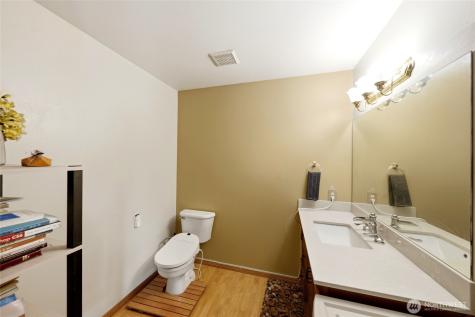 130 67th Avenue Ct E Fife WA 98424