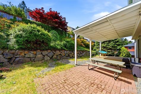 130 67th Avenue Ct E Fife WA 98424
