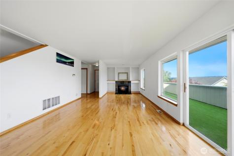 130 67th Avenue Ct E Fife WA 98424
