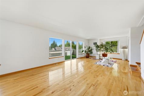 130 67th Avenue Ct E Fife WA 98424