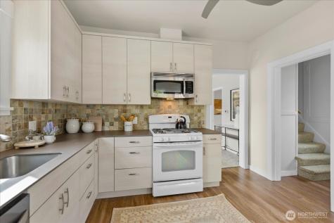1322 NE 70th Street Seattle WA 98115