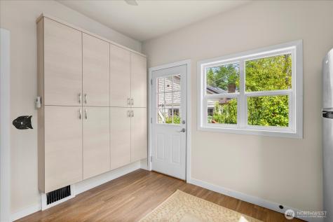 1322 NE 70th Street Seattle WA 98115