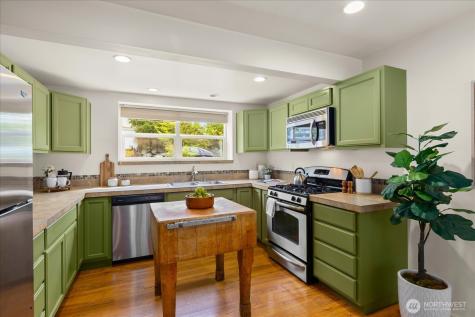 1322 NE 70th Street Seattle WA 98115