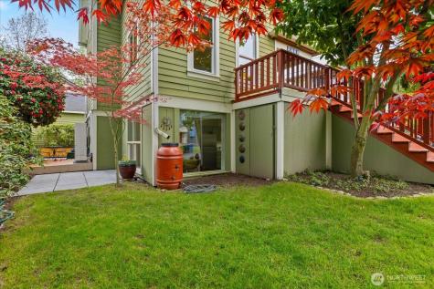 1322 NE 70th Street Seattle WA 98115