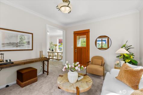 1322 NE 70th Street Seattle WA 98115