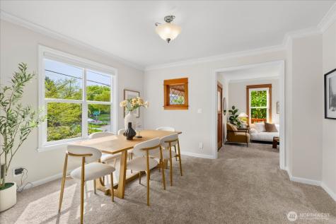 1322 NE 70th Street Seattle WA 98115