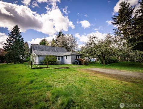 823 Lacey Street SE Lacey WA 98503
