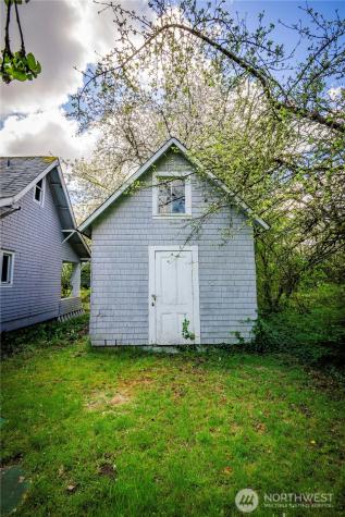 823 Lacey Street SE Lacey WA 98503
