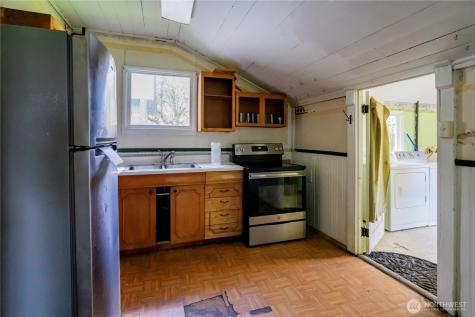 823 Lacey Street SE Lacey WA 98503
