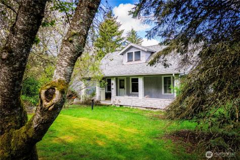 823 Lacey Street SE Lacey WA 98503