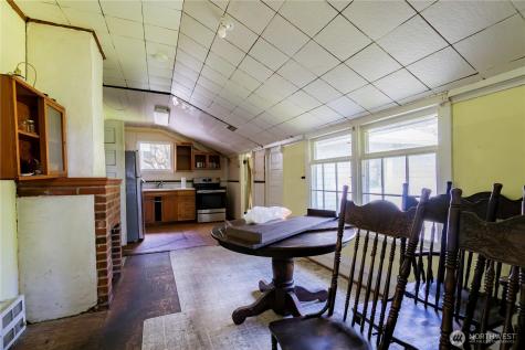 823 Lacey Street SE Lacey WA 98503
