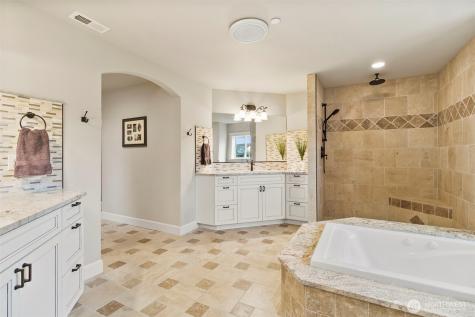 31619 26th Avenue E Graham WA 98338