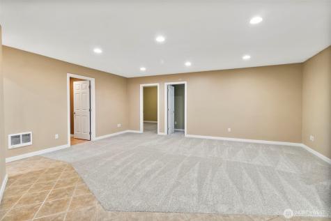 31619 26th Avenue E Graham WA 98338